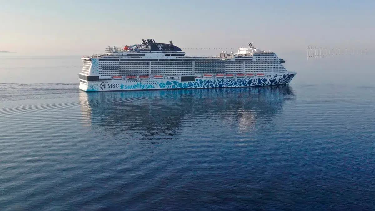 MSC Euribia auf ruhiger See als Beispiel für MSC Abfahrten ab Deutschland