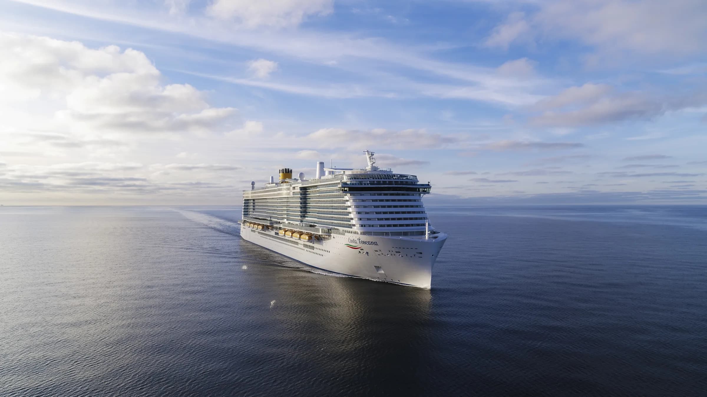 Costa Toscana auf See als Motiv für Costa Kreuzfahrten im Sommer 2027