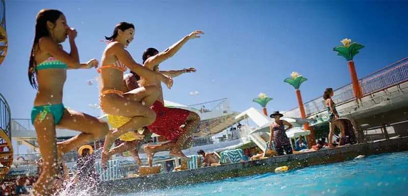 Norwegian Jade – Aktivitäten an Bord