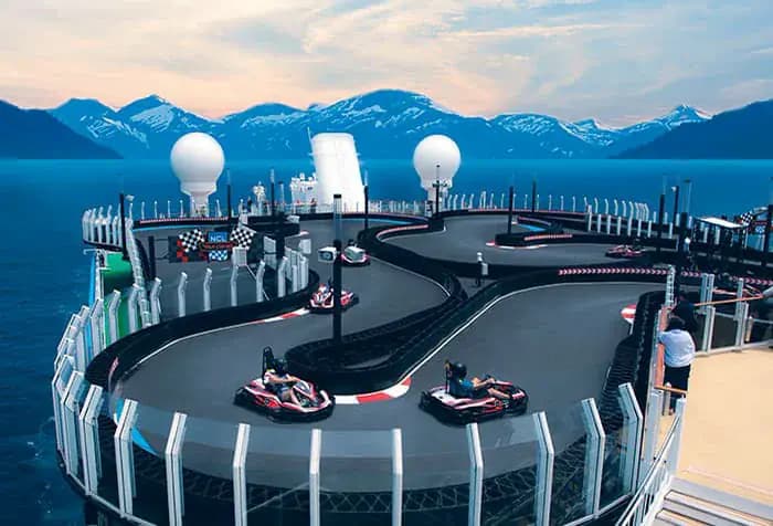 Norwegian Joy – Aktivitäten an Bord