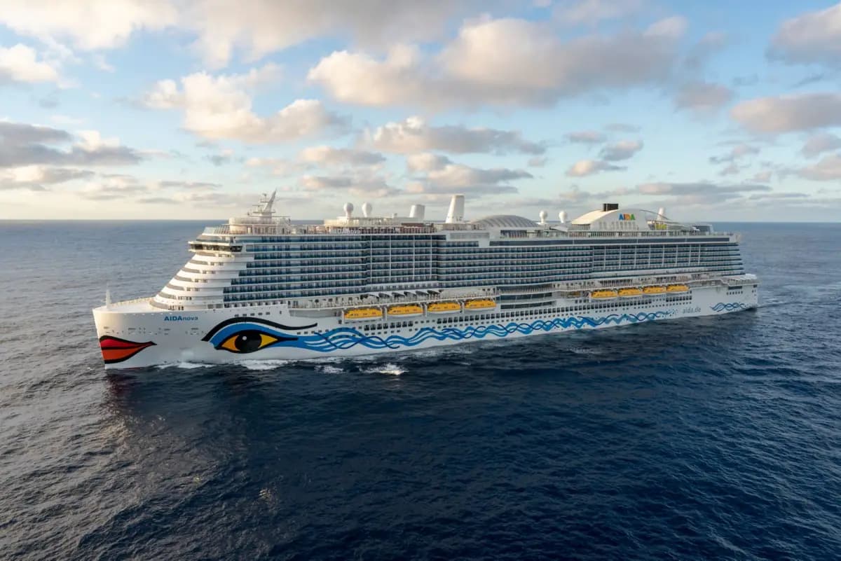 AIDAnova von AIDA Cruises auf See