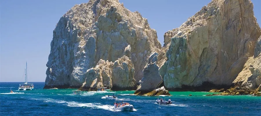 Felsbogen El Arco im Meer bei Cabo San Lucas